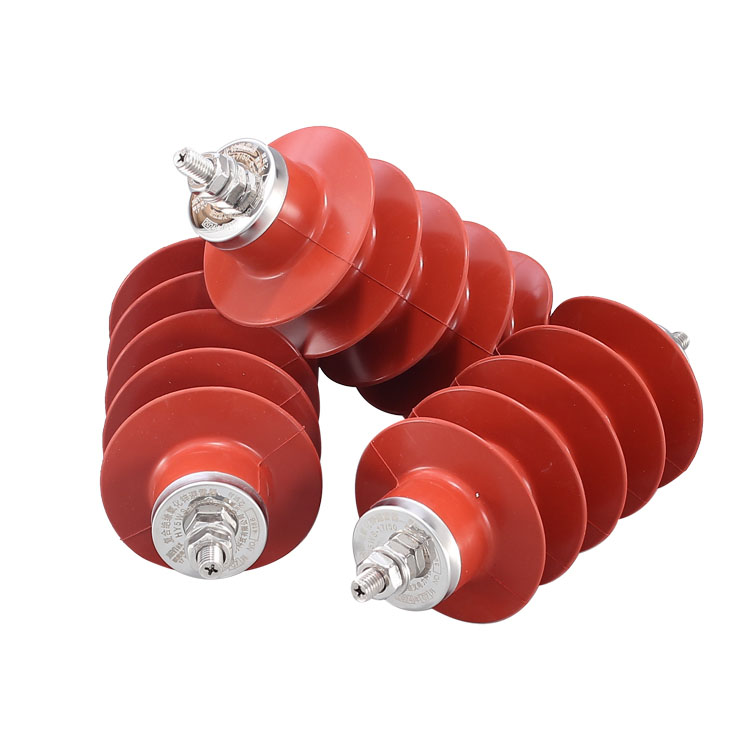 Analisis Bedane Antarane Proteksi Overvoltage lan Penangkap Kilat ing Prinsip Kerja lan Aplikasi